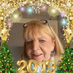 Meet your Posher, Debbie